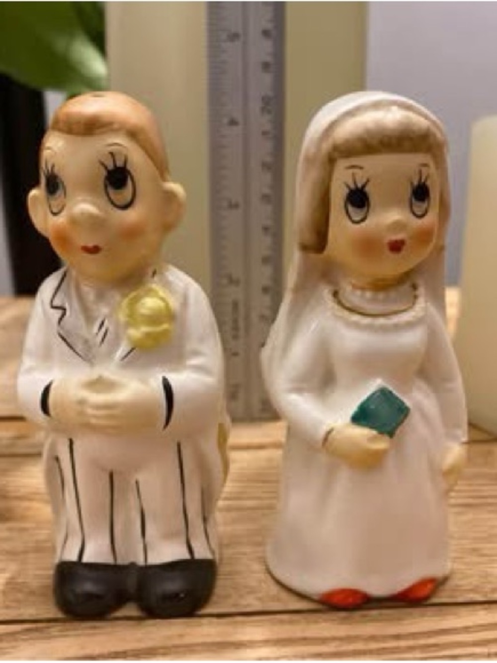 Vintage Reversible Bride & Groom / New Parents Salt & Pepper Shakers Japan